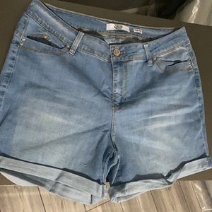 Short high rise denim Jeans